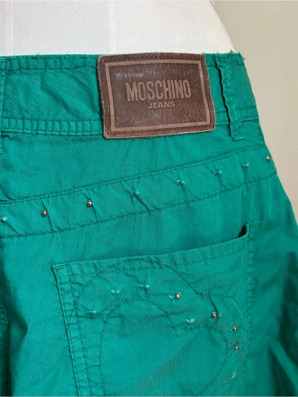 Vintage Moschino Jeans Y2K Kelly Green Skirt Studded Hearts Cotton Size 8 Medium